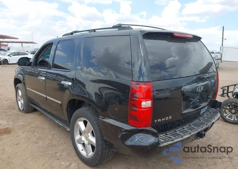 2013 Chevrolet Tahoe Ltz z USA, uszkodzony, nr VIN 1GNSKCE02DR291171
